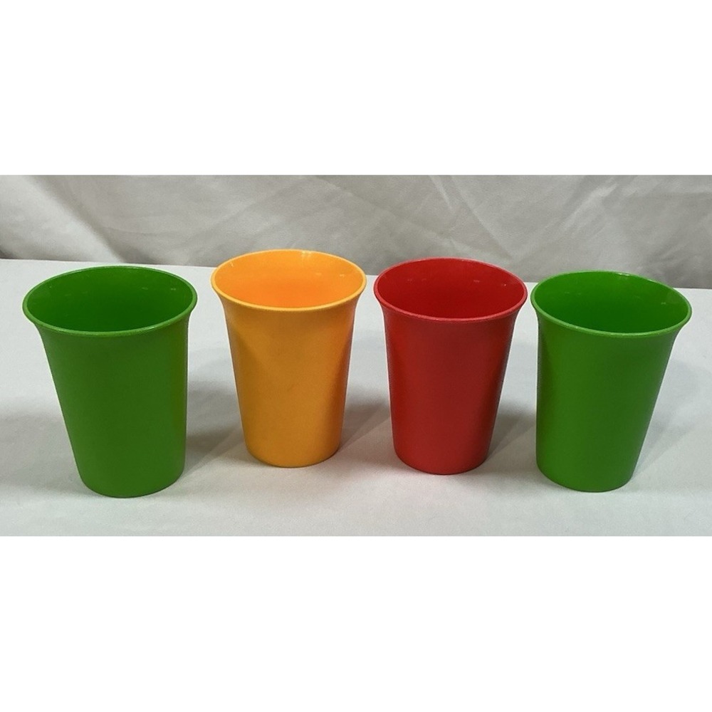 Set of 4 Vintage Tupperware Kids Bell Tumblers 7oz Cups USA Made